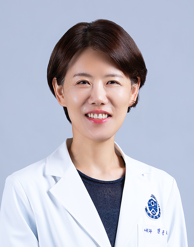 김윤덕 이미지